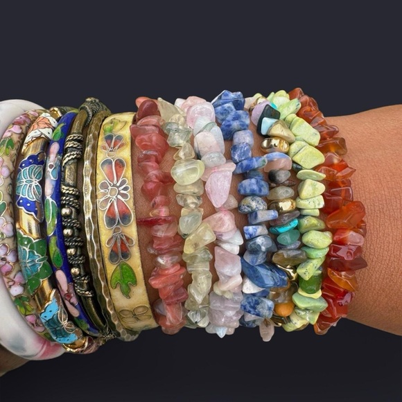 Gold Mixed Crystal Bead Bracelet - Picture 4 of 6